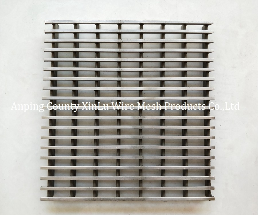 High-Performance Fruit Juice Filtration Wedge Wire Screen Panel with 3-20mm Thickness