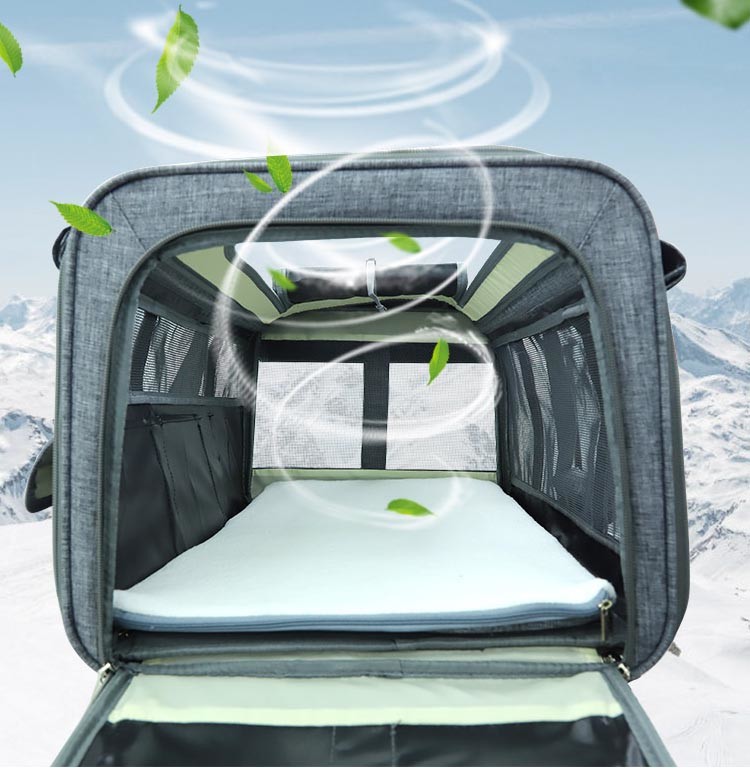 Oxford Fabric Outdoor Soft Pet Trolley Bag OEM ODM For Cats Dogs