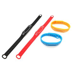 Quality Customize NFC Silicone Wristband For Campuses / Amusement Parks wholesale