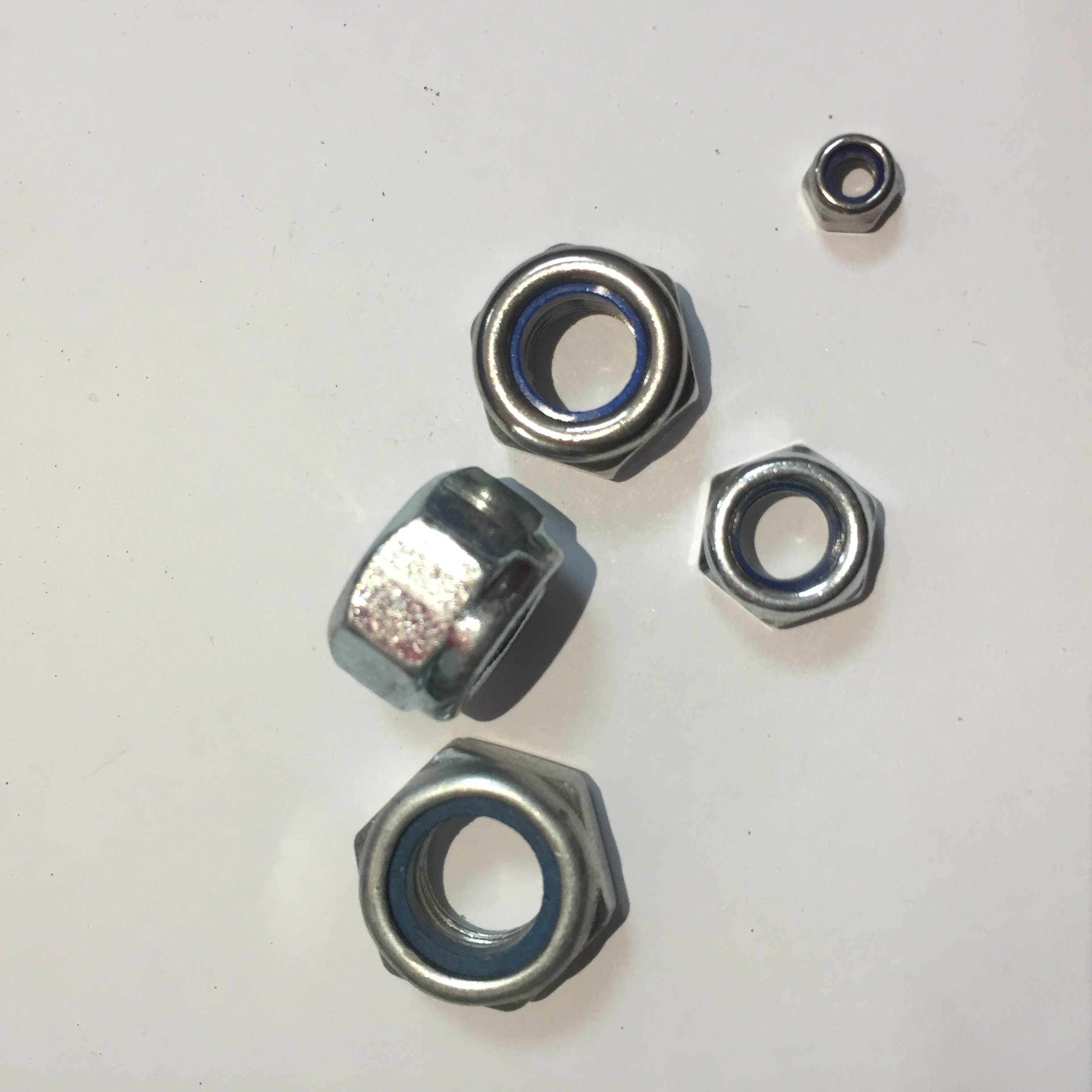 Black Oxide Finish DIN985 Nylon Hexagonal Anti-Slip Self-Locking Nut