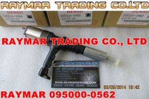 Quality DENSO common rail injector 095000-0560, 095000-0562 for KOMATSU 6218-11-3100, 6218-11-3101 wholesale