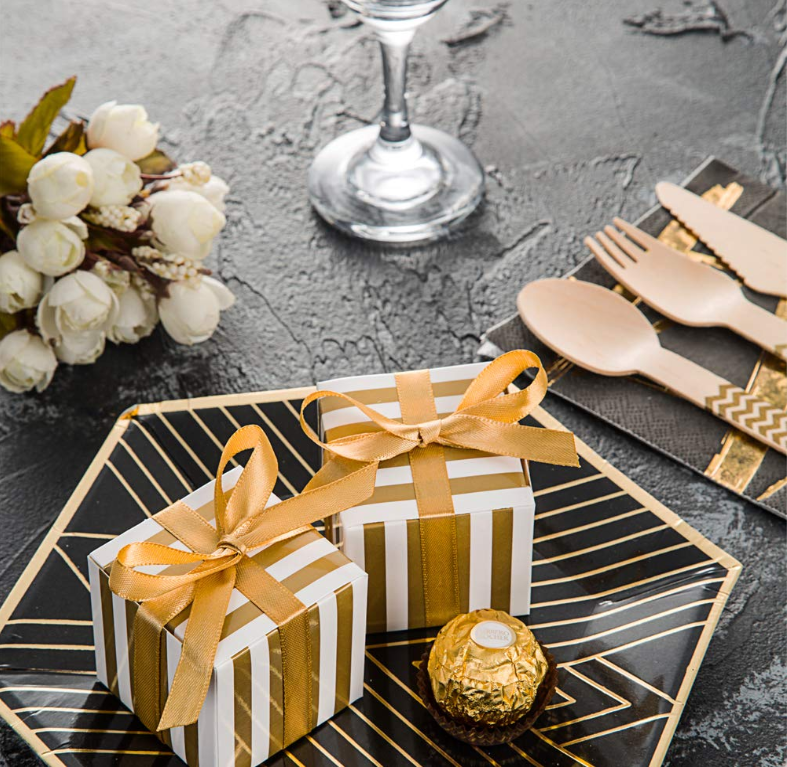 Luxury Ribbon Paper Boxes For Chocolates Packaging Customized Logo