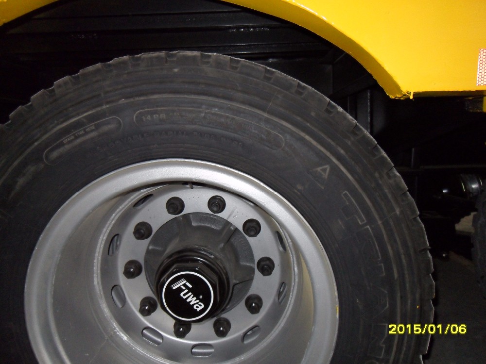 2020 3 Axle Container 40ft Truck Trailer Chasis Skeleton Semi Trailer with Steel Q235