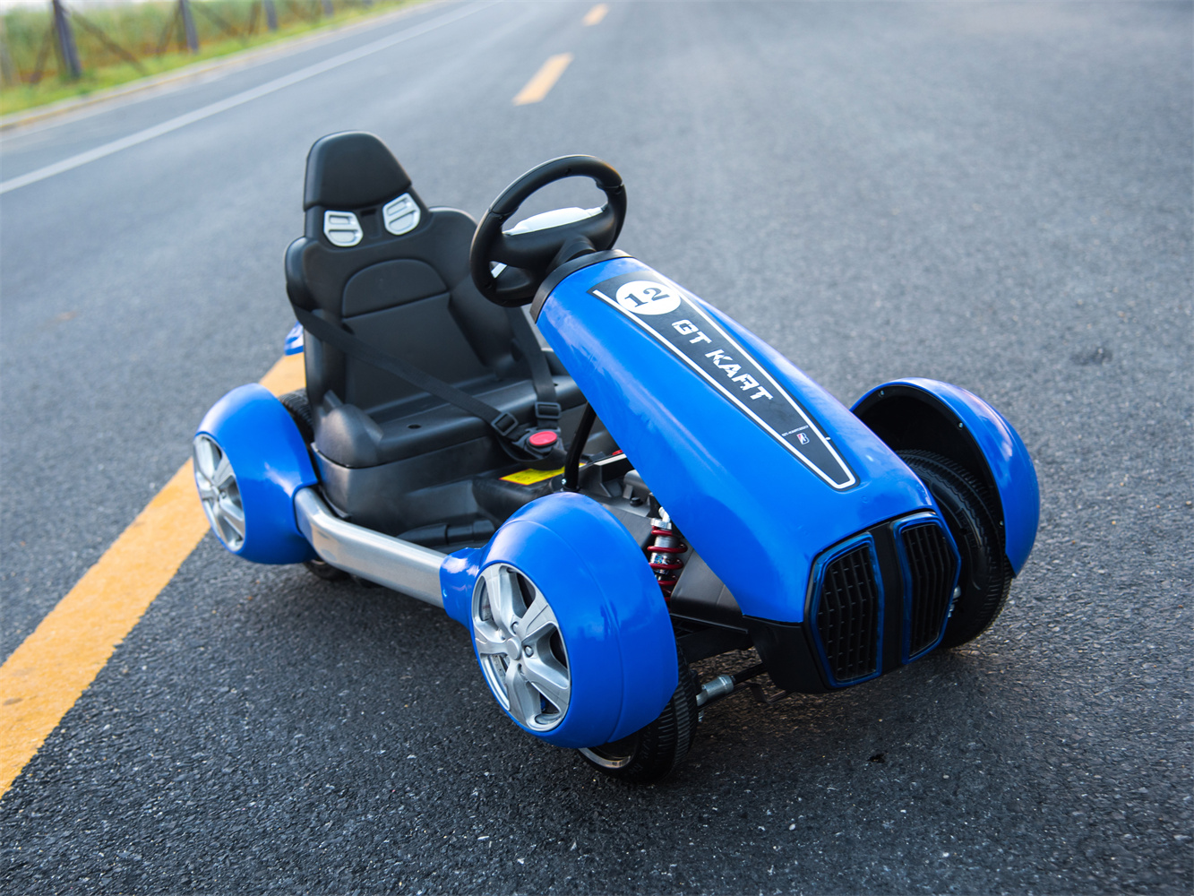 3-12 Year Olds Electric Go Kart Ride-on Car with Remote Control Max Loading 30kg