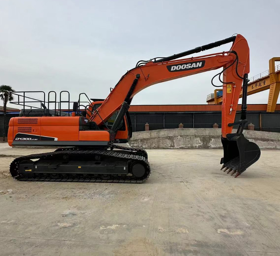 39kw 30ton Used Doosan Excavators Doosan Dx300 Excavator 1.75M3 Bucket Capacity