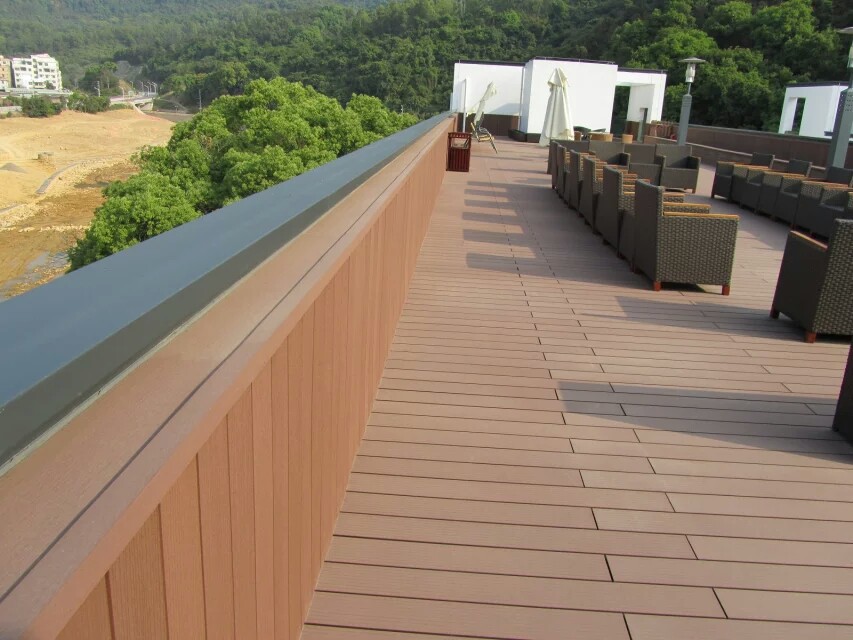 Uv Resistant Fireproof Decorative Wall Panel HDPE Wood Eco Hollow Decking Boards