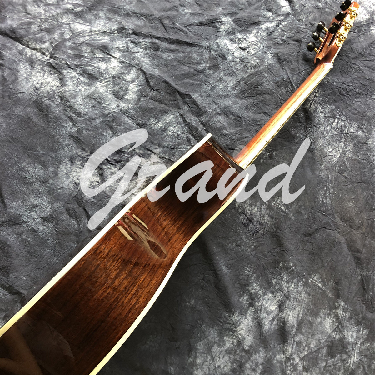Custom 40 Inch Solid Cedar OM Style Acoustic Guitar with Signature Ebony Fingerboard