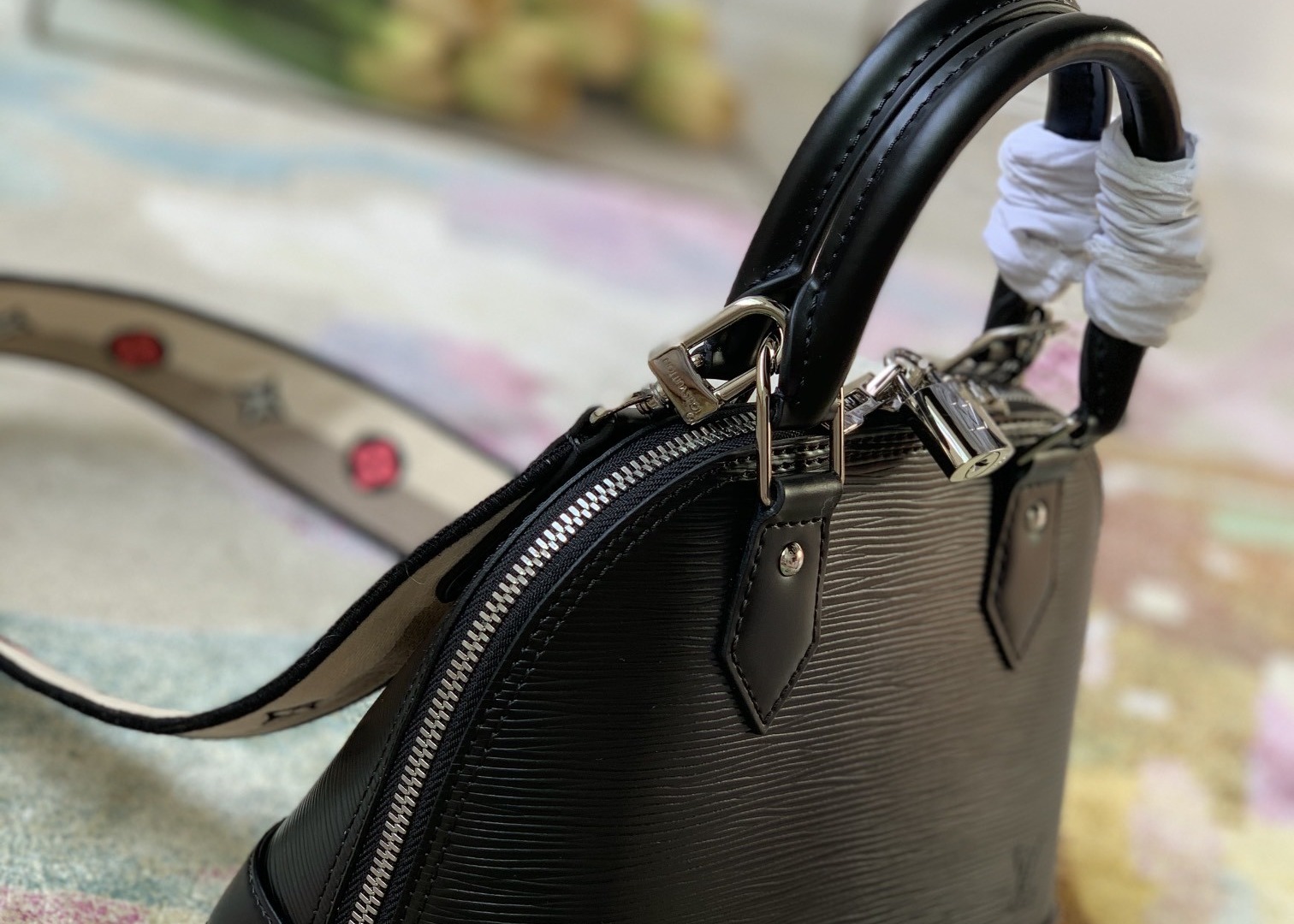 M57540 Water Ripple Alma BB Genunie leather Shell Shape Handbag