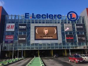 Quality Simple Control Outdoor LED Display Big Board Full Color High Definition Screen P2.97mm wholesale