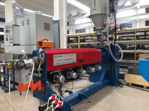 Quality High Speed 150 Cable Extrusion Line 0-5kv PE Pvc Cable Extrusion Process Machine For 4*300 wholesale