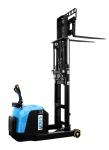 Stand On Electric Reach Trucks 1500kg Hydraulic Battery Operated