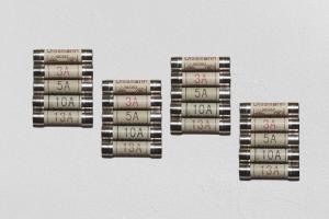 Quality Brown BS1362 Cartridge Fuses 13a SE1027 Ceramic Tube Material wholesale