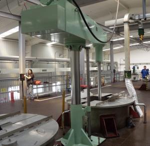 Quality Hydraulic Lift Paint Disperser Mixer High Speed Dissolver Chrome Plated wholesale