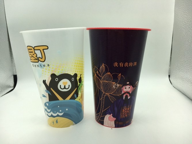 Plastic Water Cups Color IML In Mold Label Printing Customised Design Logo