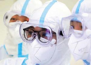 Quality Absorbing 99% UV Surgery Safety Glasses Chemical Resistant Enclosed Labor wholesale
