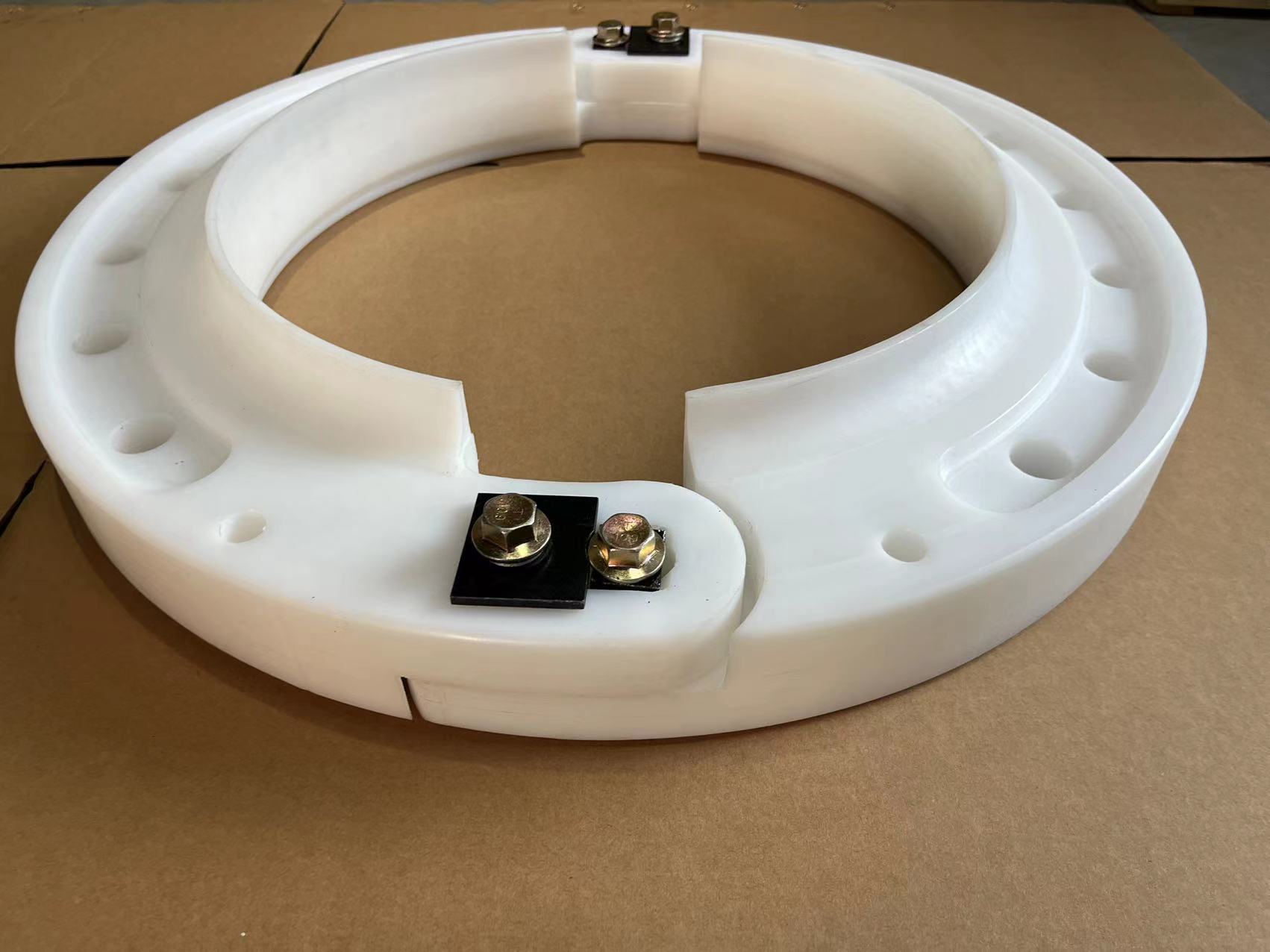 Polymer Rubber Runflat Systems Truck Tire Run Flat Device For Armored Vehicle