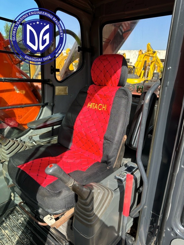 Efficient Cooling Systems ZX200-3 Used Hitachi Excavator 20T Hydraulic Excavator Machine