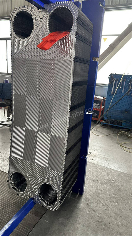 Custom APV SPX Heat Exchanger Plate With SS304 SS316L Ti Material