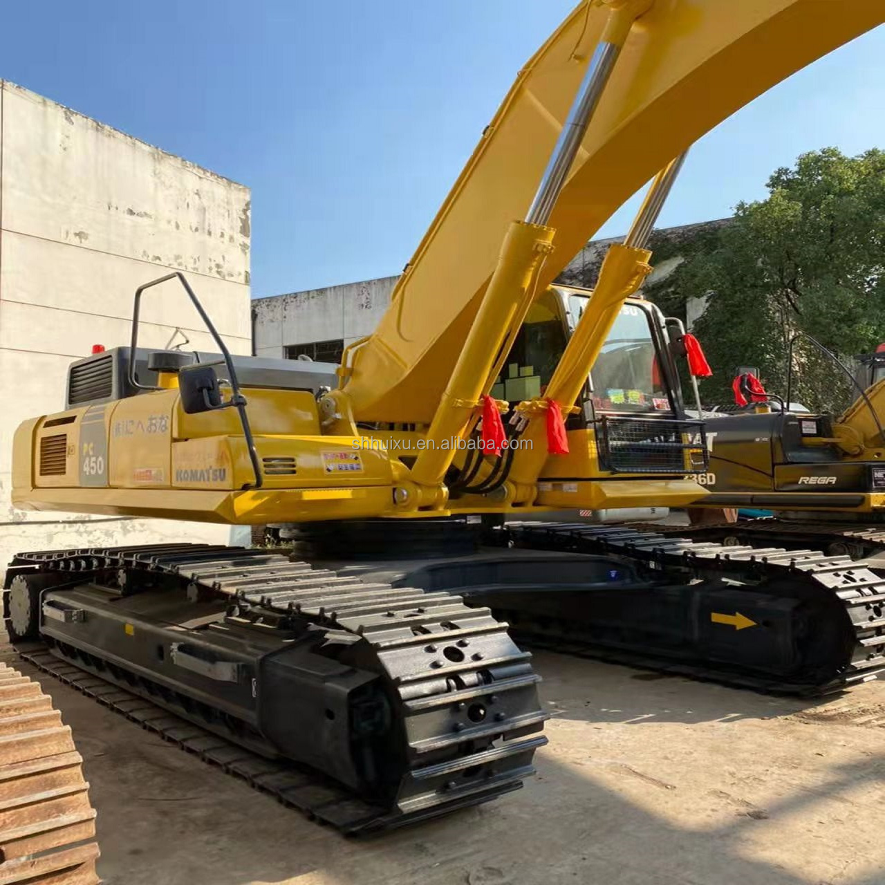 KomatsuPC450 second-hand excavator, perfect performance, fast action, low price, two years quality guarantee