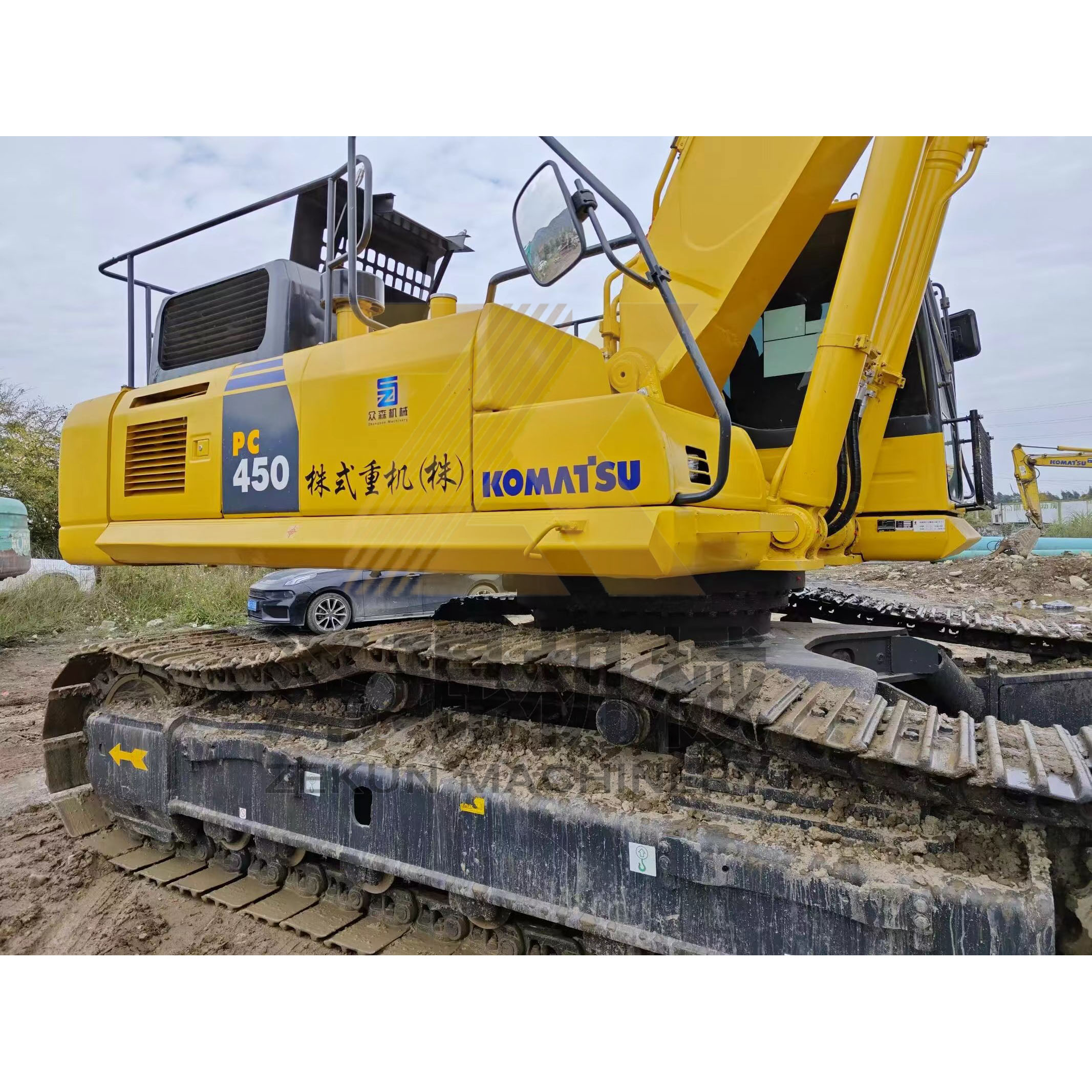 Used Komatsu PC450-8 Excavator 45125KG with 2.1m³ Bucket Capacity