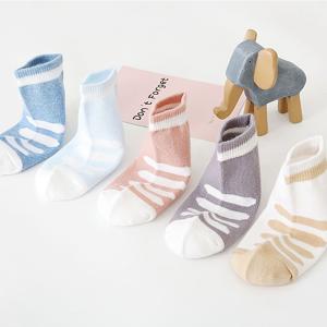 Quality organic cotton Printed Picture Socks Slipproof For Newborn Baby wholesale