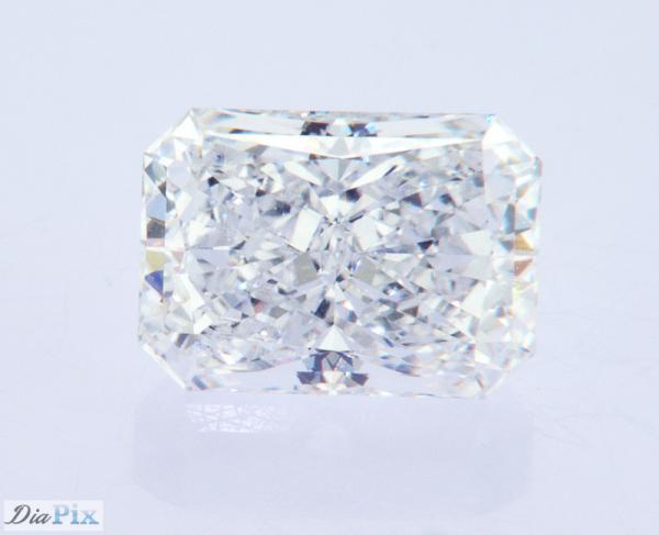 Lab Made Diamonds CVD IGI certified synthetic diamonds Radiant Shape Ring