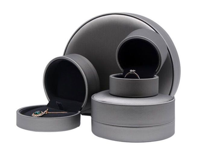 Customized Size Jewelry Gift Boxes , Round Jewelry Box Vairous Color Available