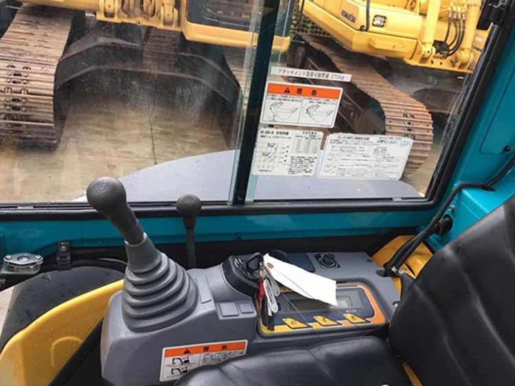Used Excavator Mini Kubota U-30 3 Ton in Japan