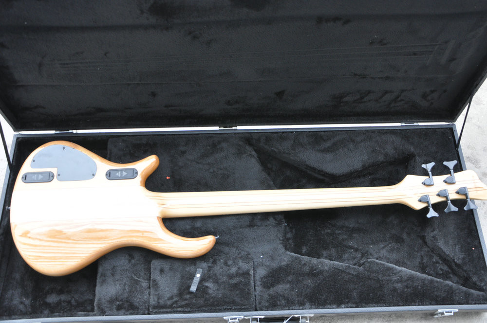 5 string custom bass guitar fanned frets electric bass guitar neck through body
