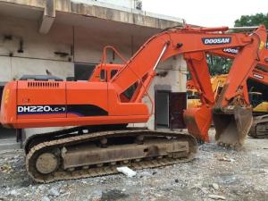 Quality Good used excavator machine DOOSAN DH220LC-7 2009 made, original paint wholesale