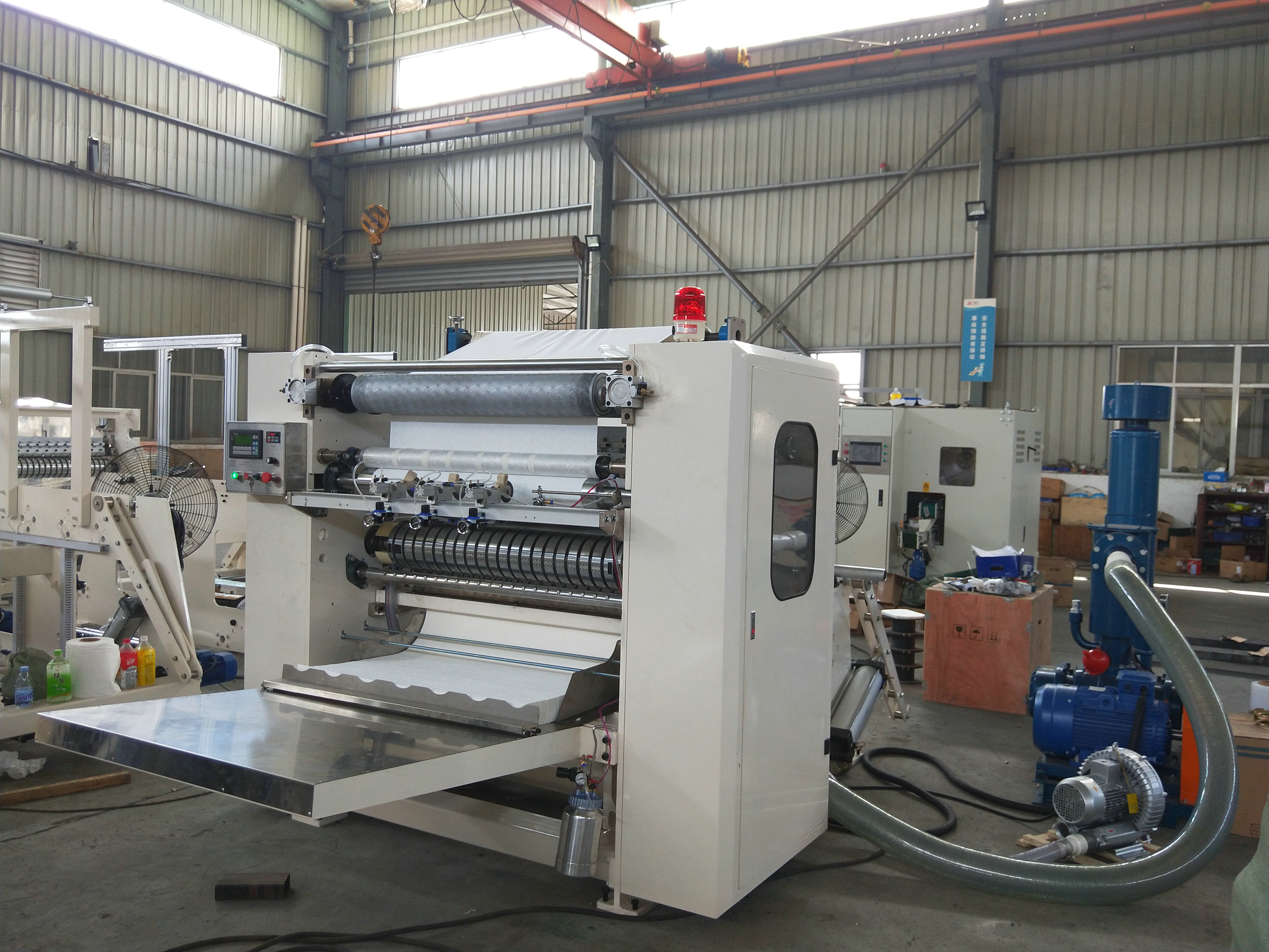 Fully Automatic N Fold Hand Towel Tissue Paper Making Machine 380V/50Hz/3Phase 100m/min
