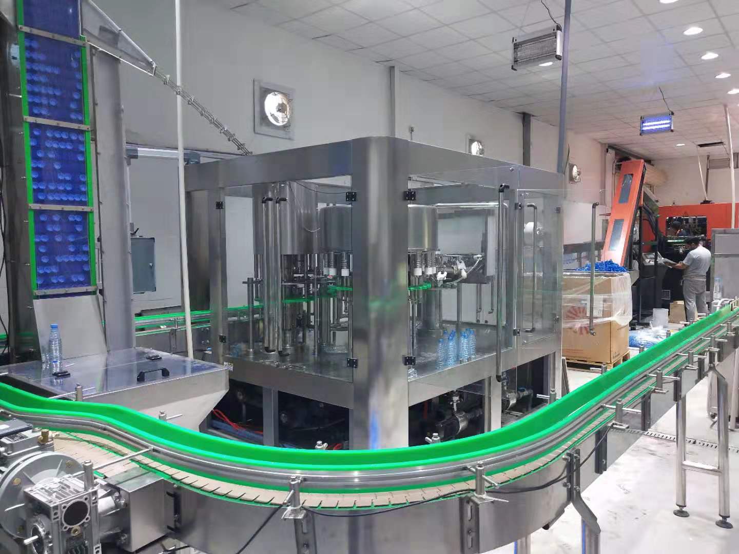 Full Automatic Bottled Water Filling Machine Warranty 2years 200ml to 1.5L