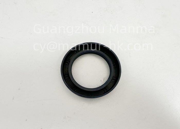 Transmission Rear Cover Oil Seal For ISUZU NKR MSB5M JMC 1030 493 8-97074651-0