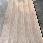 Natural Walnut 0.5mm Wood Veneer Plywood For Cabinet Wall And Door Decoration