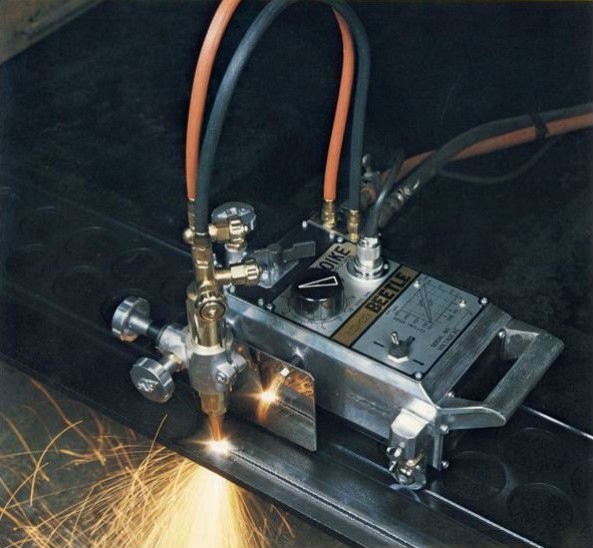 Convertibility Straight Line Gas Cutting Machine With Unique Drive System