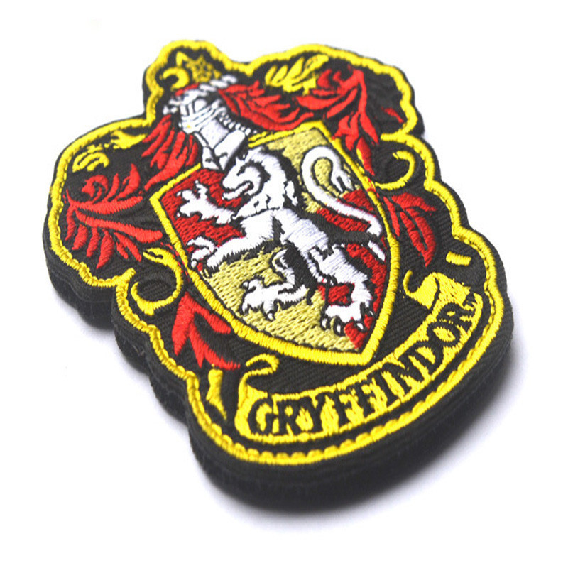 Laser Cut Border Personalised Iron On Patches Embroidery Area For Garment Accessory
