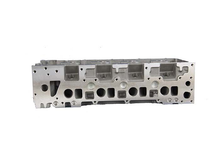MERCEDES BENZ OM611 Engine Cylinder Head