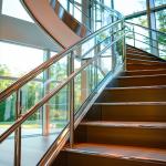 Elegant Stainless Steel Handrails with 870mm Balustrade Height for Glass
