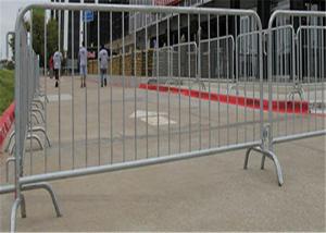 China Temporary pesdetrain metal crowd control barrier fence safety for outdoor on sale