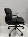 Low Back Soft Pad Office Chair With Black Powder Coated Aluminum Armrest / Base