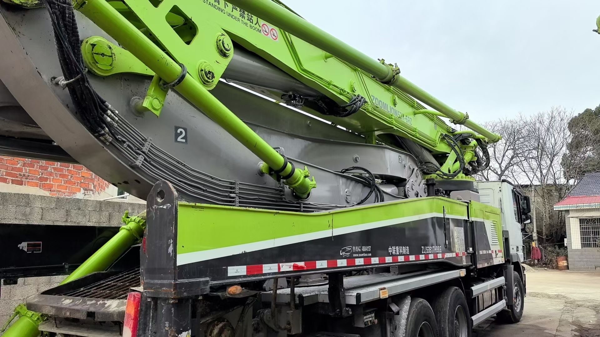 Three Bridge 52m 2019year Zoomlion Used Concrete Pump Truck For Heavy Duty And High Pressure Pumping