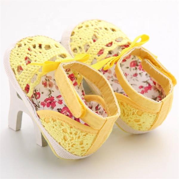Hot selling China style infant Sandals soft-sole Colorful flower yellow baby