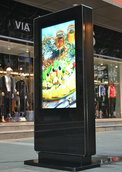 Outdoor 2500 nits Sunlight Readable Digital Totem , 55" Digital Display Totem