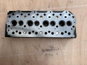 Quality ME997799 Mitsubishi Engine Cylinder Head Model 4d36 Material Casting wholesale