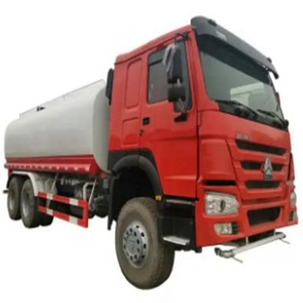 SINOTRUK 20 Cubic 20cm3 6X4 10 Tires Garden Fire Sprinklers Water Tanker Trucks