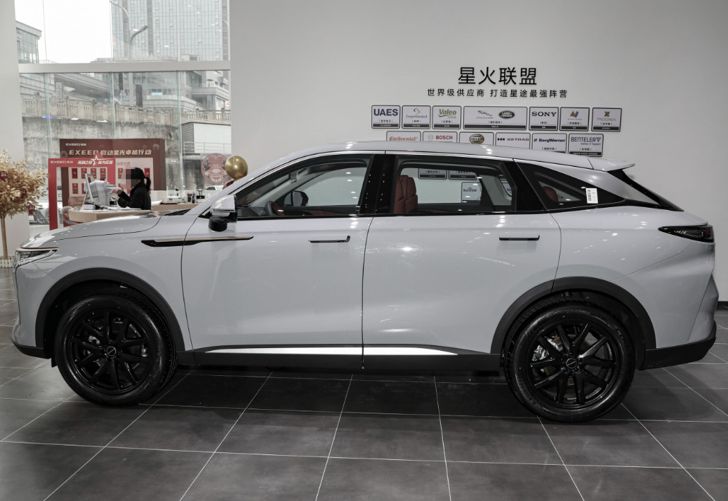 2023 Gasoline Chery Exeed Stellar Two Wheel Drive 2.0T 261HP L4 5 Door 5 seats SUV