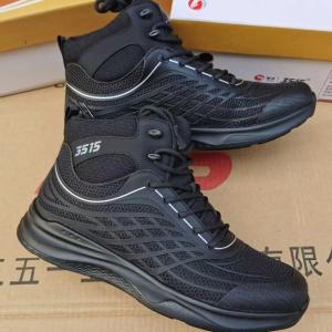 Quality New spring and autumn ultra-light combat boots outdoor high-top breathable tactical boots lightweight training shoes wholesale
