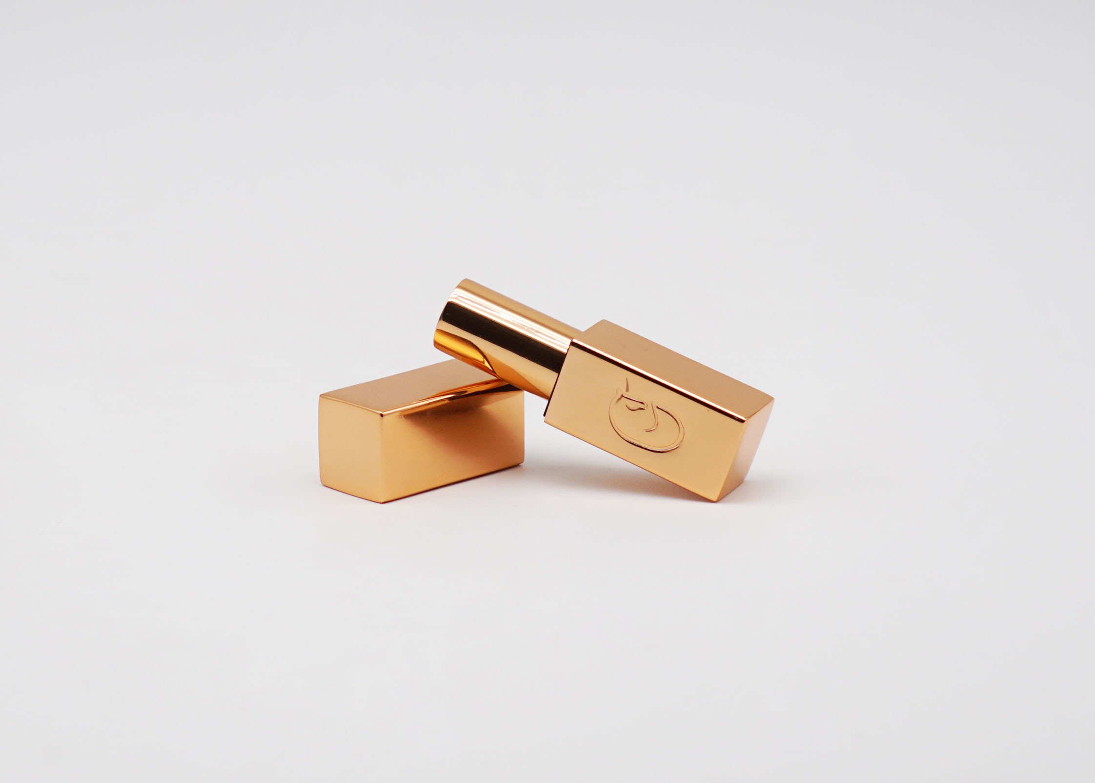 3.5ml Empty Luxury Lip Balm Containers Logo Customized
