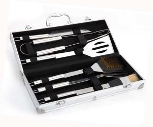Quality Professional 6PCS BBQ Tool Set With Aluminum Case For Outdoor Barbecue wholesale
