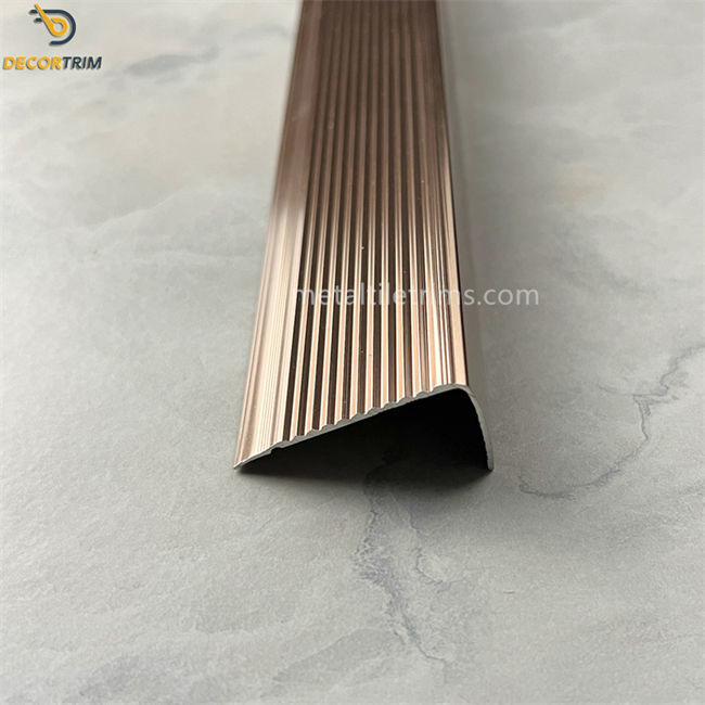 Shiny Rose Gold 6063 Aluminum Vinyl Flooring Stair Nose L Shape Anti Slip